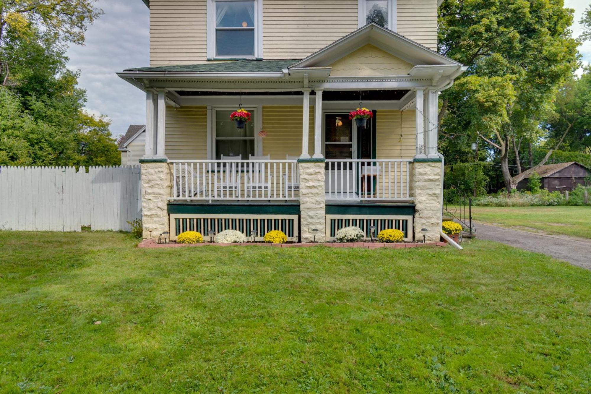 Idyllic Rochester Apartment 2 Miles To Downtown! Bagian luar foto
